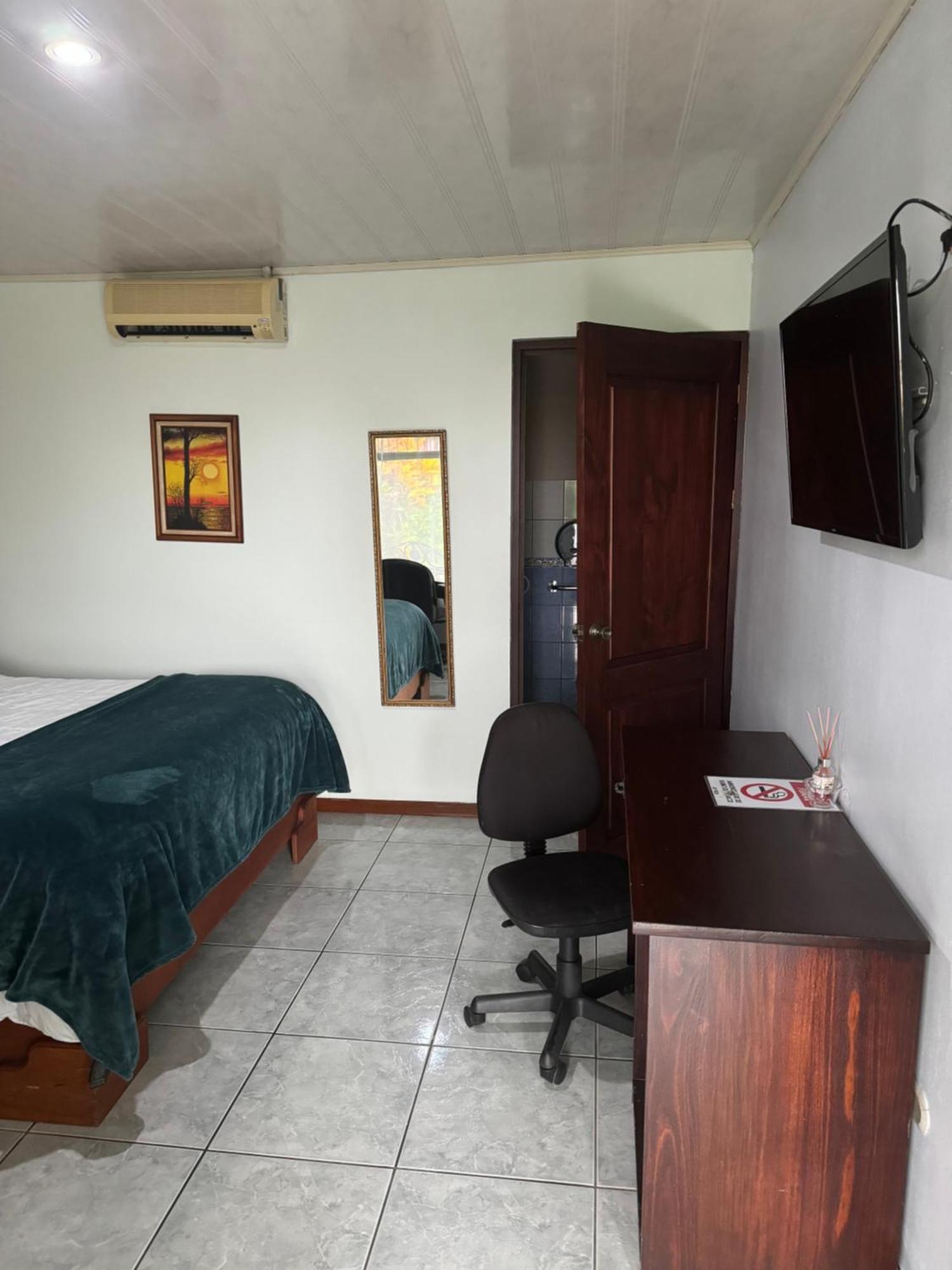 Hotel Vale'S Chiles  Extérieur photo